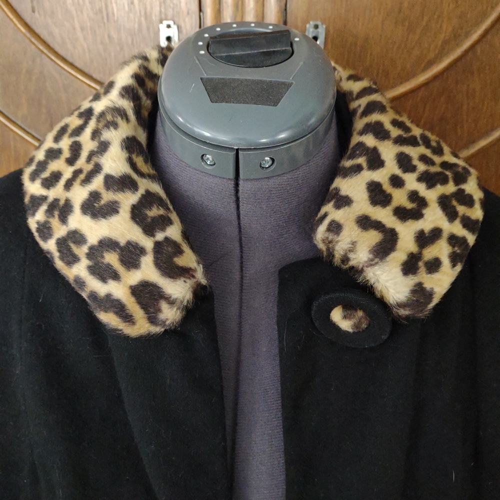 Vintage Dee Dee Deb Wool Coat With Leopard Trim